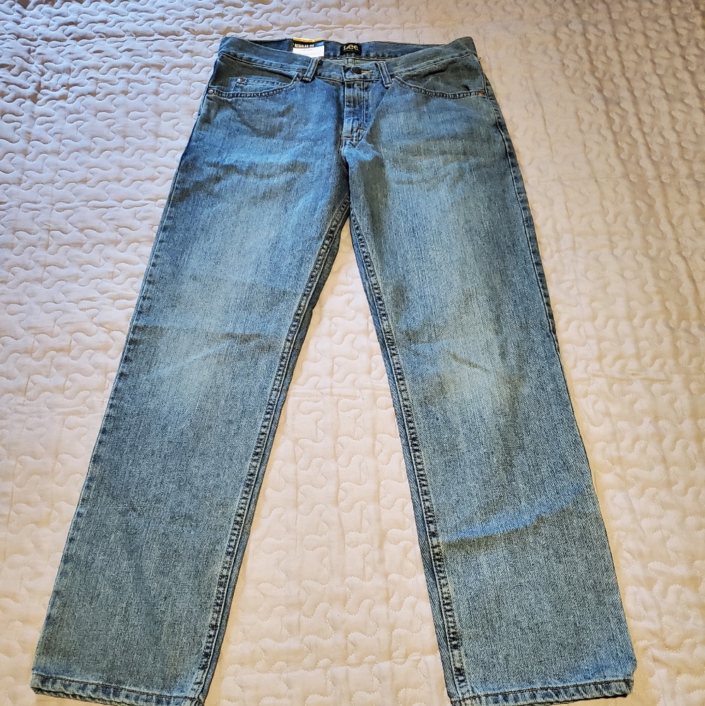 Lee regular fit men's jeans 32×30 blue.   401